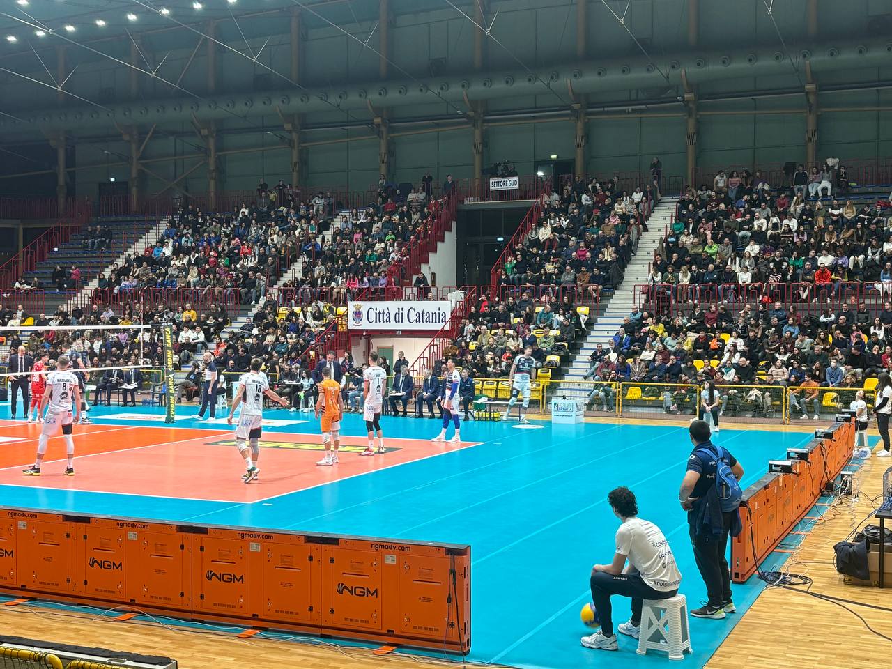 FOTO | Superlega, la Saturnia ci prova ma passa Trento: 0-3 al PalaCatania per i campioni d’Italia FOTO | Superlega, la Saturnia ci prova ma passa Trento: 0-3 al PalaCatania per i campioni d’Italia
