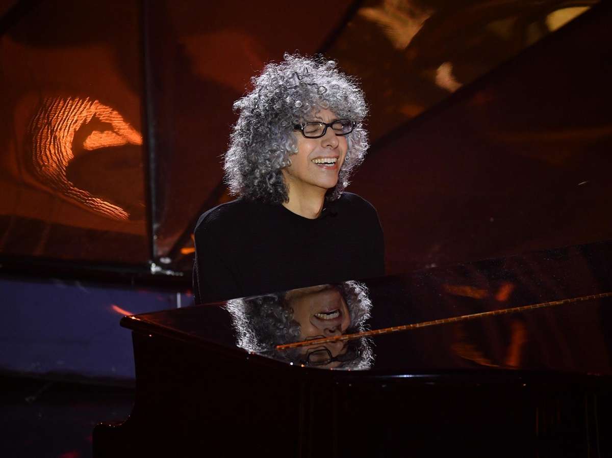 Giovanni Allevi, il maestro torna a suonare: l’emozionante monologo sulla malattia Giovanni Allevi, il maestro torna a suonare: l’emozionante monologo sulla malattia