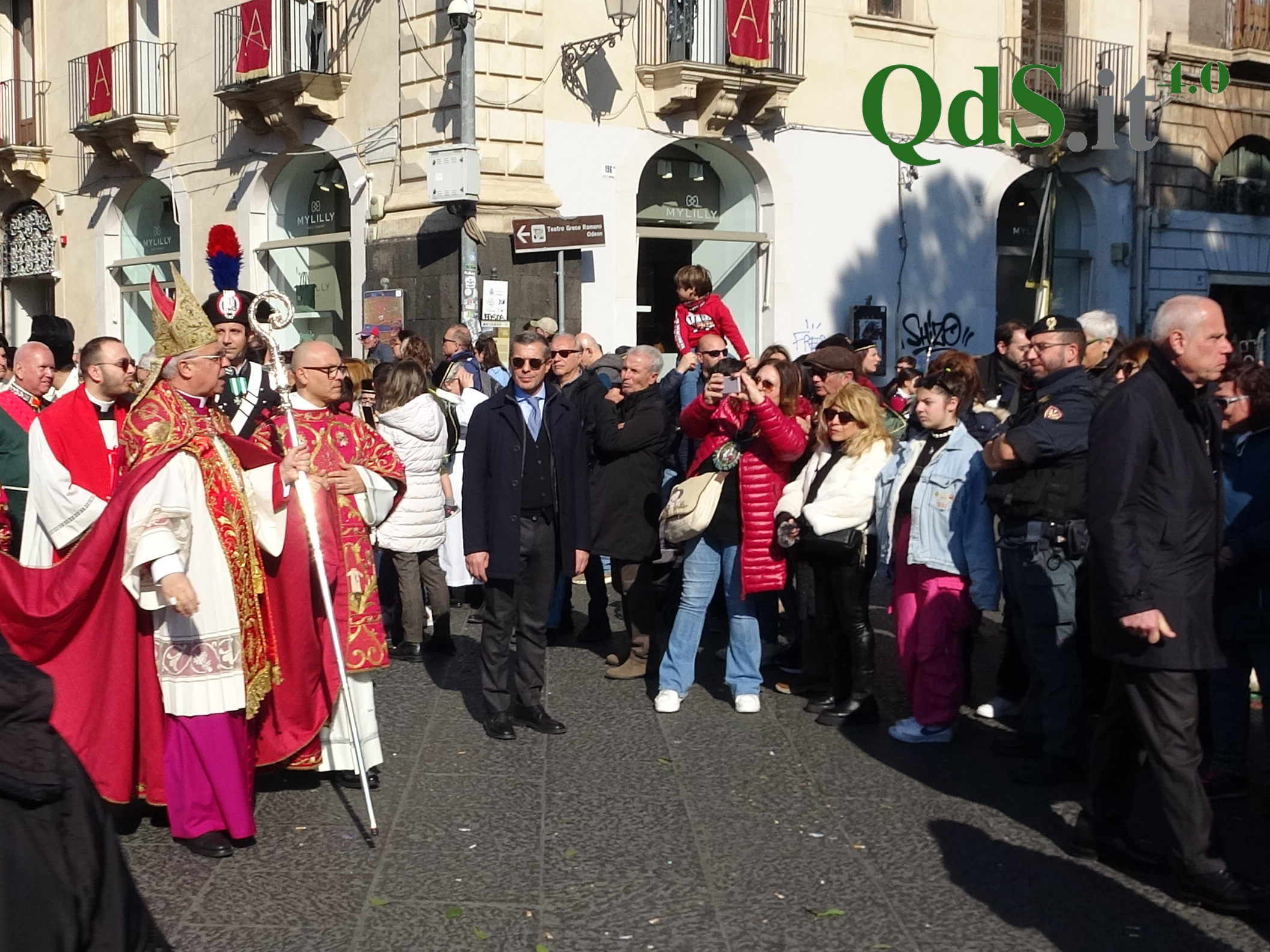 FOTO e VIDEO | Sant’Agata, inizia la festa con la Carrozza del Senato e l’offerta della cera FOTO e VIDEO | Sant’Agata, inizia la festa con la Carrozza del Senato e l’offerta della cera