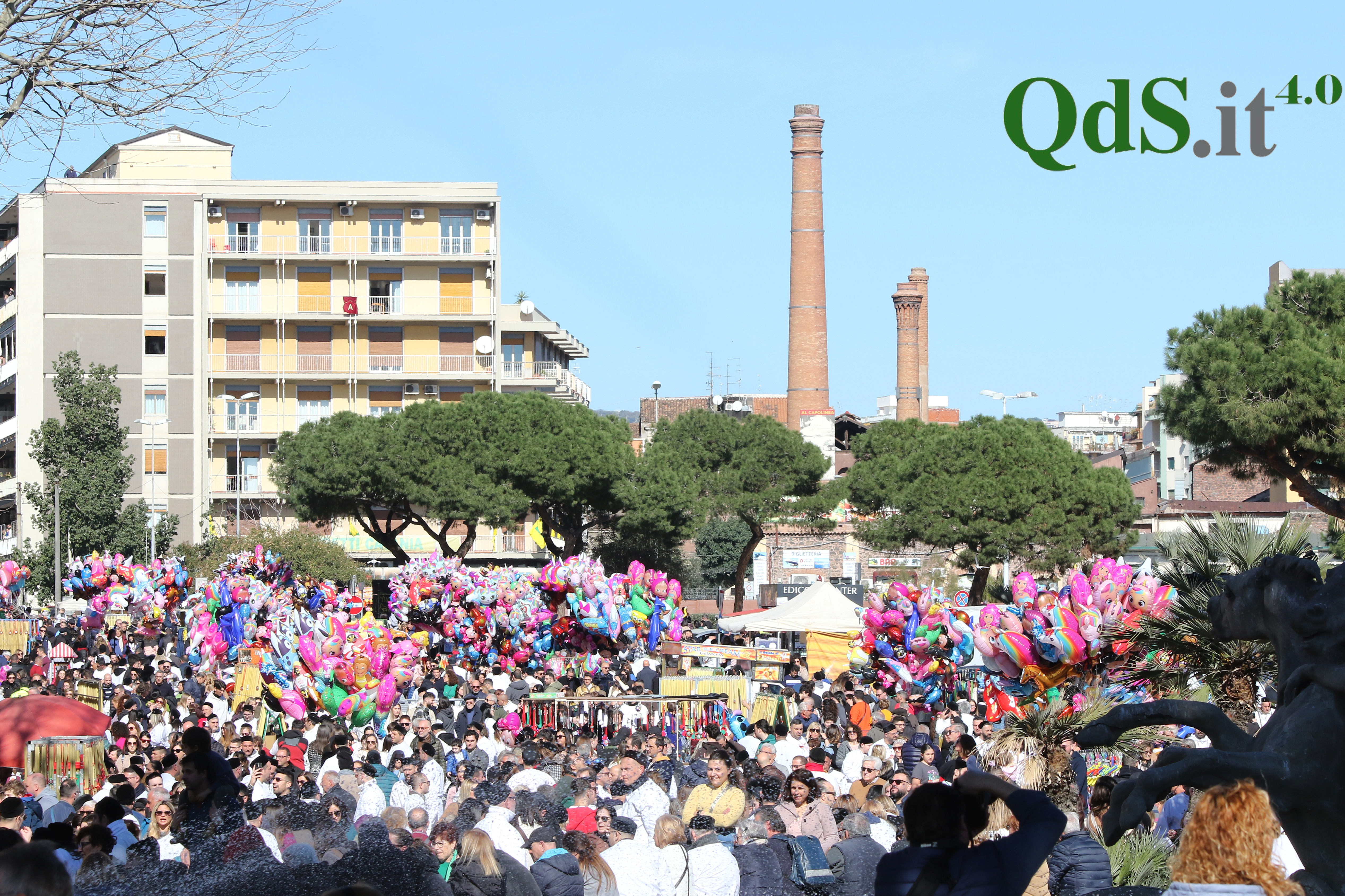 FOTO e VIDEO | “Cittadini, ecco Sant’Agata”: dopo l’uscita, è il momento del giro esterno