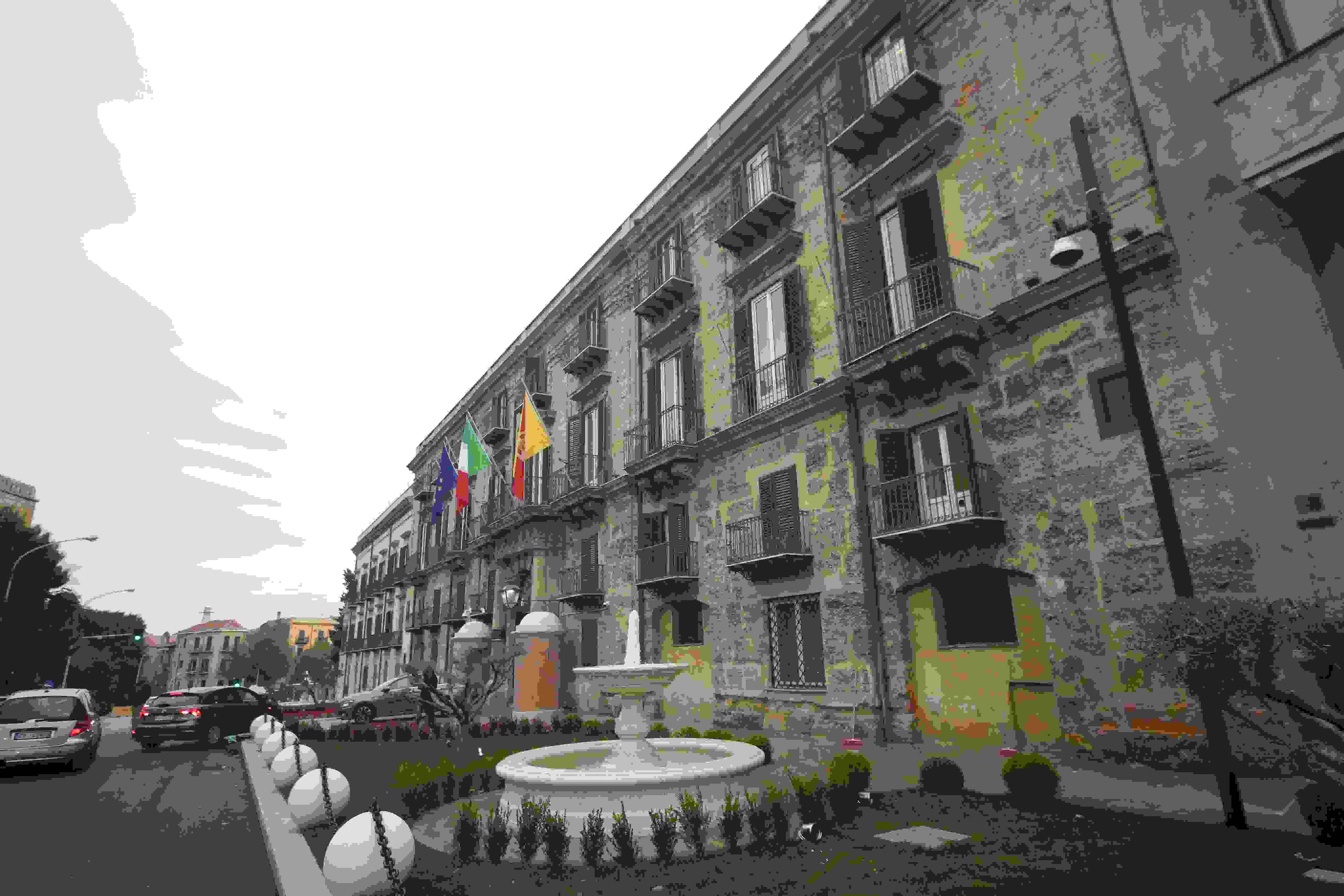 Nuove variazioni di bilancio, confronto infuocato a Palazzo d’Orleans