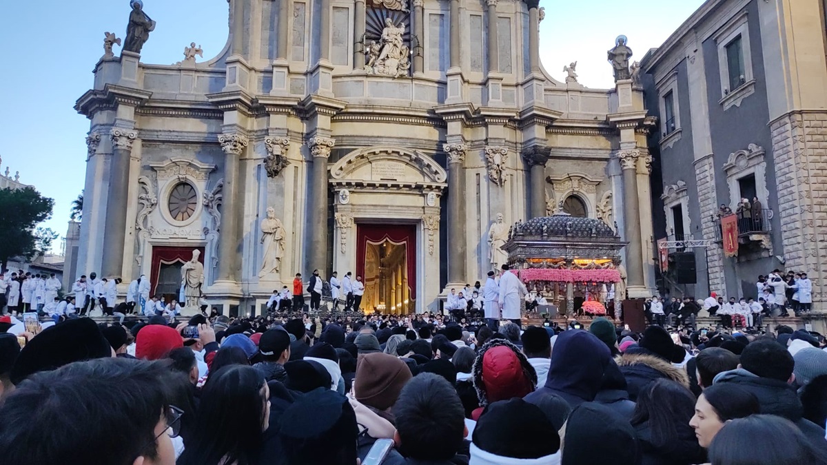 Piazza Duomo attende Sant'Agata - QdS
