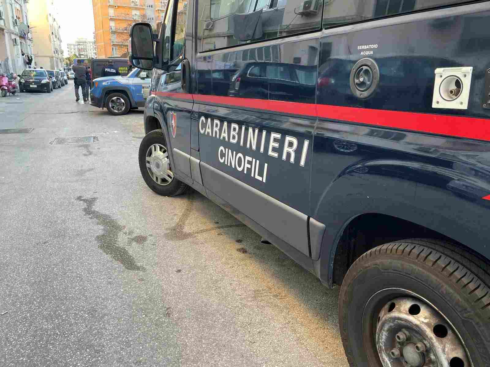 Siracusa, operazione “Alto Impatto”: sequestrati droga ed esplosivi nel quartiere Mazzarona