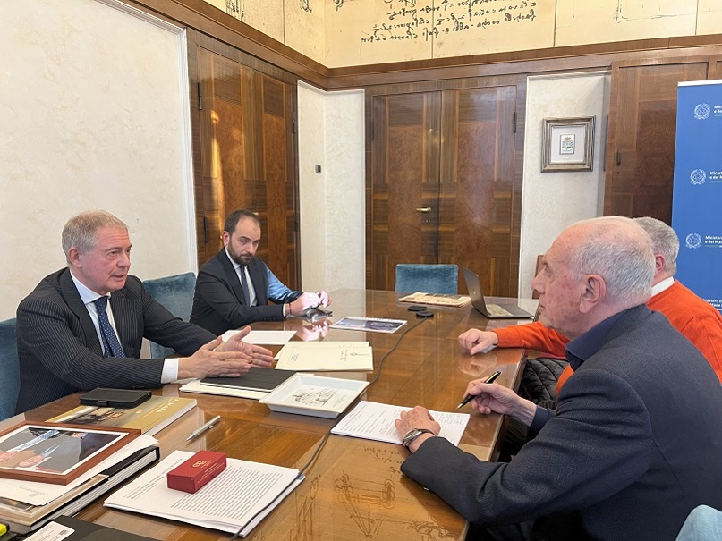 Il ministro Urso al QdS: “Il rilancio dell’area di Termini Imerese come nuovo polo logistico-commerciale”