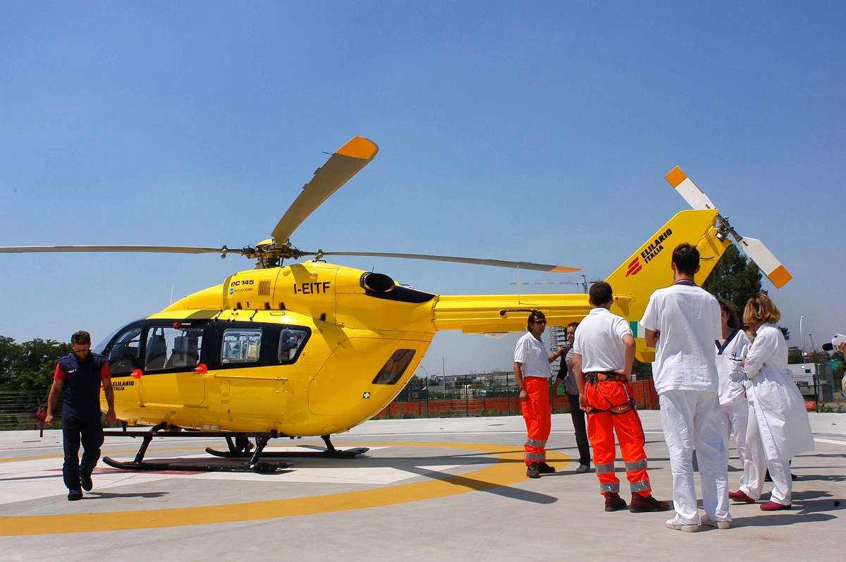 Auto contro muro, Girolamo Accardo muore a solo 19 anni: lutto a Custonaci dopo l’incidente