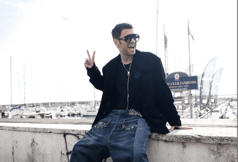 Maninni a Sanremo 2024, il debutto con “Spettacolare”: testo e significato