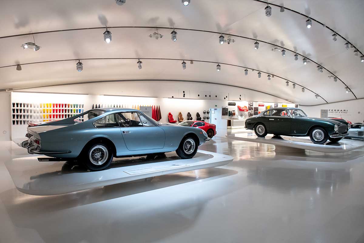 “Ferrari One of a Kind”, partita la mostra dedicata alle icone del Cavallino Rampante