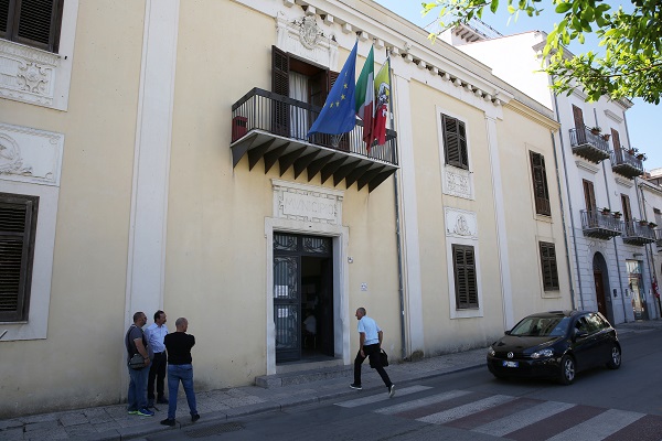 Partinico: pochi incassi e conti che zoppicano