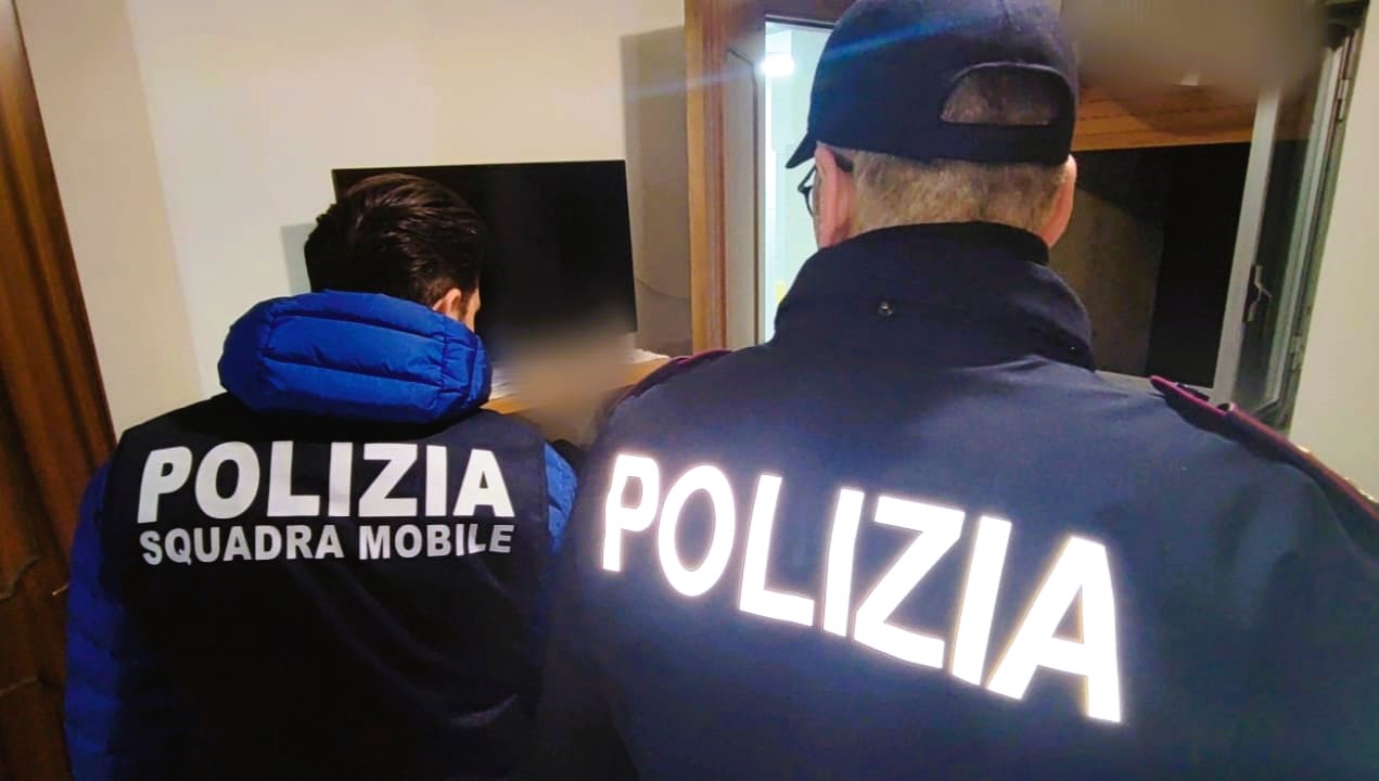 Caltanissetta,  dieci persone in carcere preventivo per spaccio