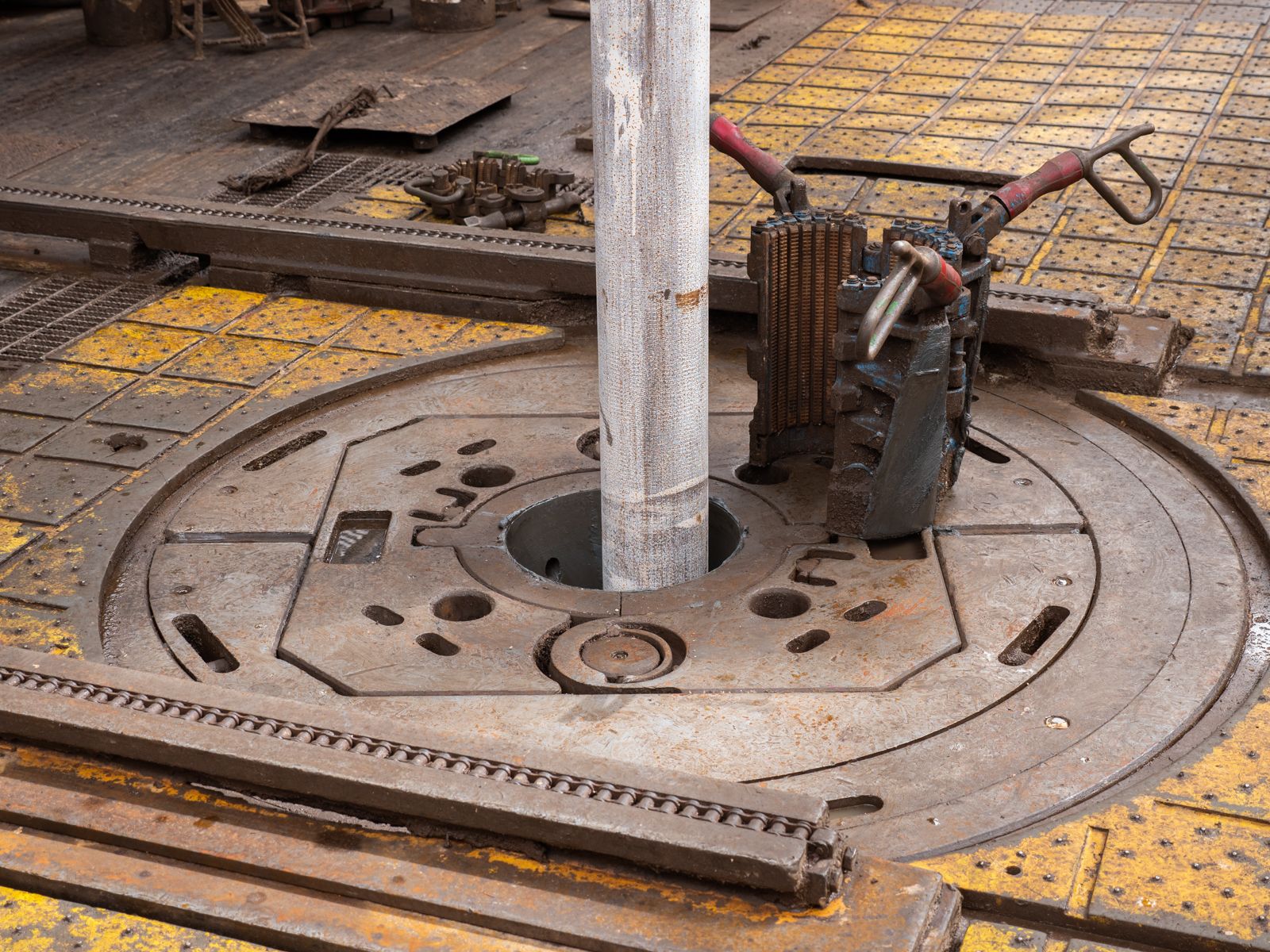 In volo sopra i giacimenti Argo e Cassiopea. Così la Sicilia diventerà uno “snodo” del gas