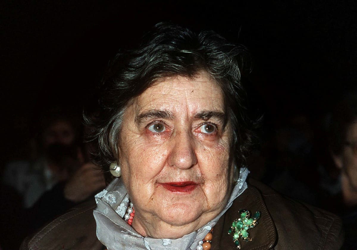 “Folle d’Amore. Alda Merini”, il film sulla storia della celebre poetessa su Rai Uno