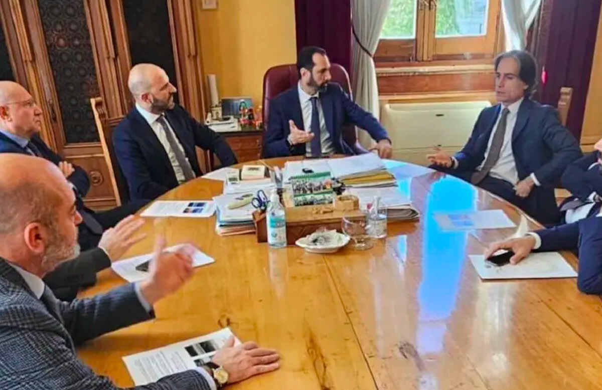 Basile e Falcomatà: “Messina e Reggio Calabria unite per lo Stretto”