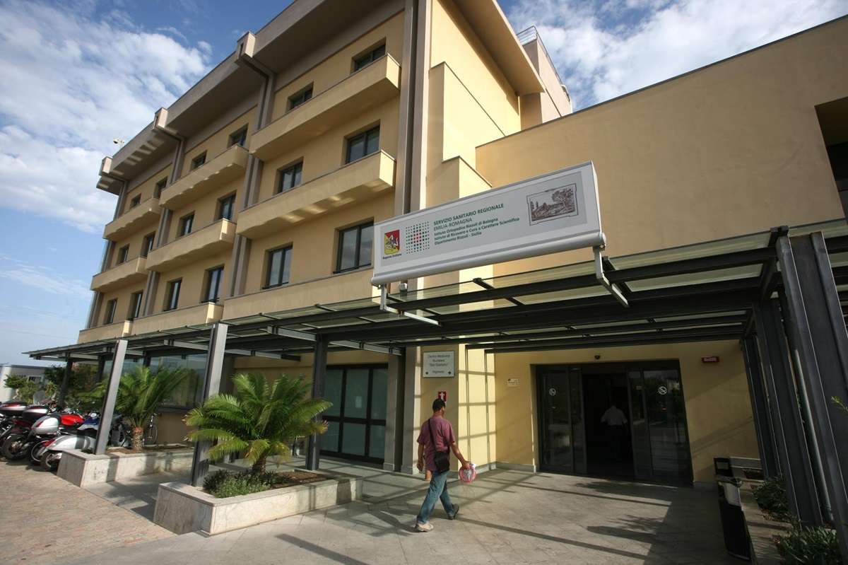 VIDEO e FOTO | Tredicenne palermitana operata al Rizzoli di Bagheria: asportato un tumore primitivo dell’osso 