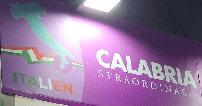 Shock alla Fiera di Vienna: Italia raffigurata senza Sicilia e Sardegna