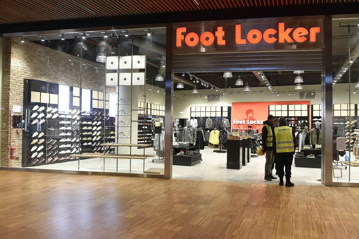 Foot Locker assume a Catania e in varie zone della Sicilia: le offerte attive a marzo 2024 Foot Locker assume a Catania e in varie zone della Sicilia: le offerte attive a marzo 2024