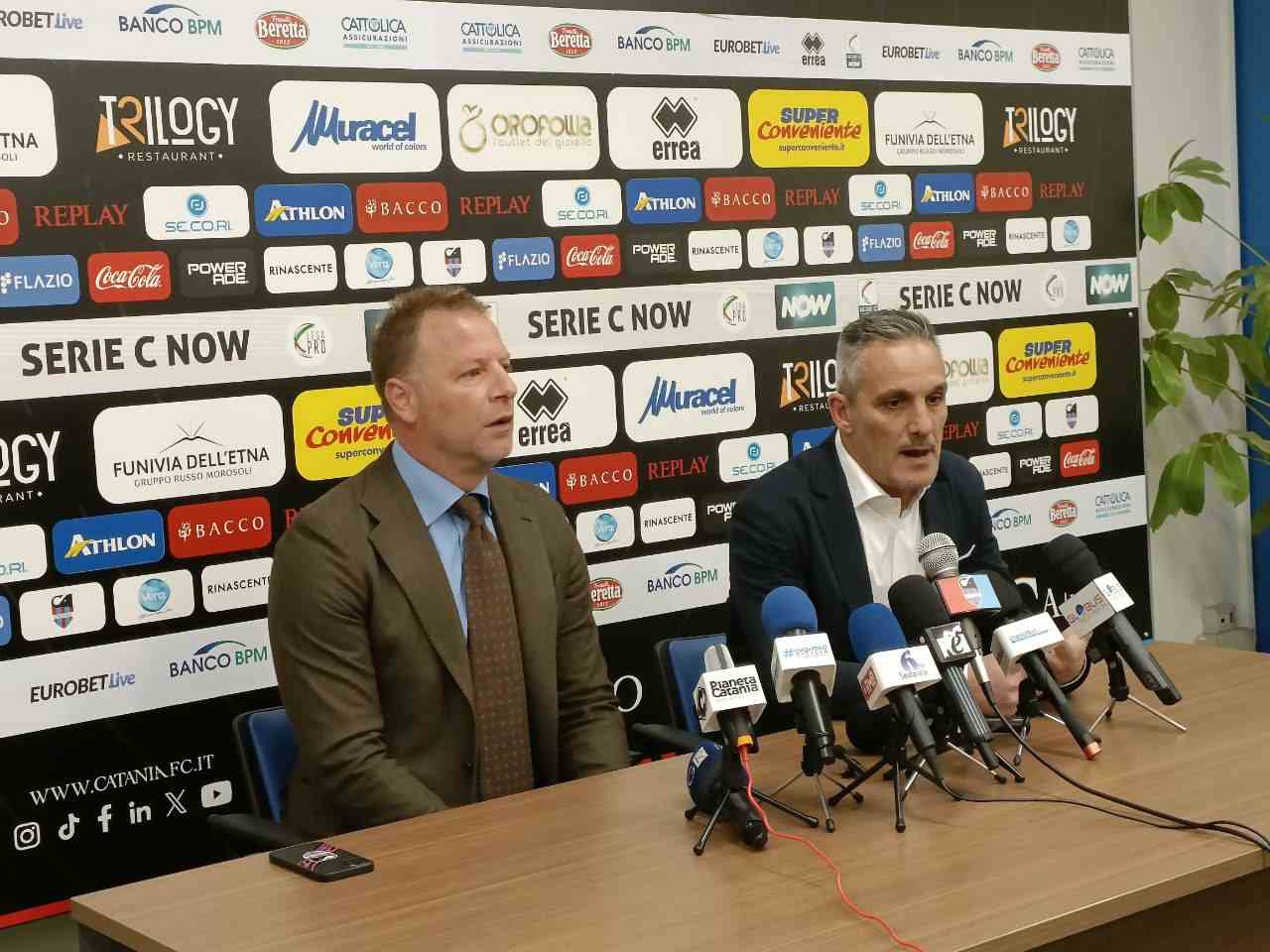 Catania, ecco Zeoli: “Non dobbiamo chiedere, ma dare tanto”. Grella: “Obiettivo resta la Serie B”