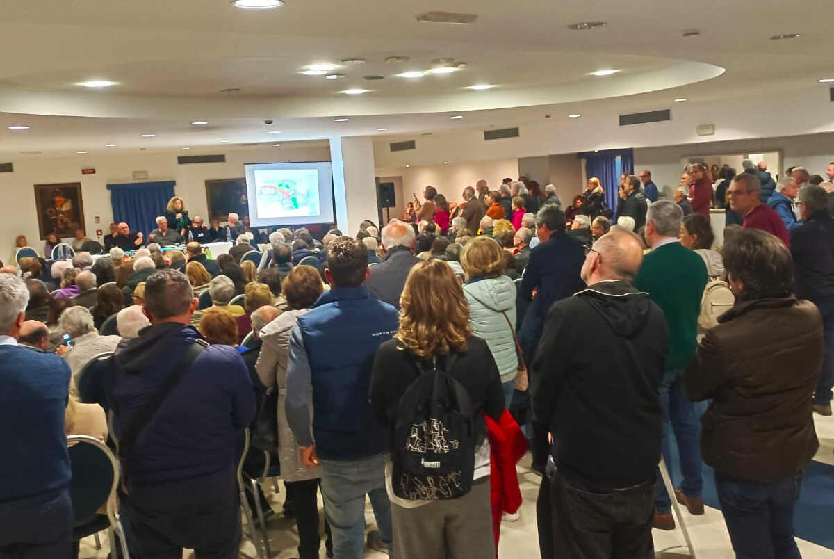 Ponte sullo Stretto, in 300 chiedono risposte sugli espropri