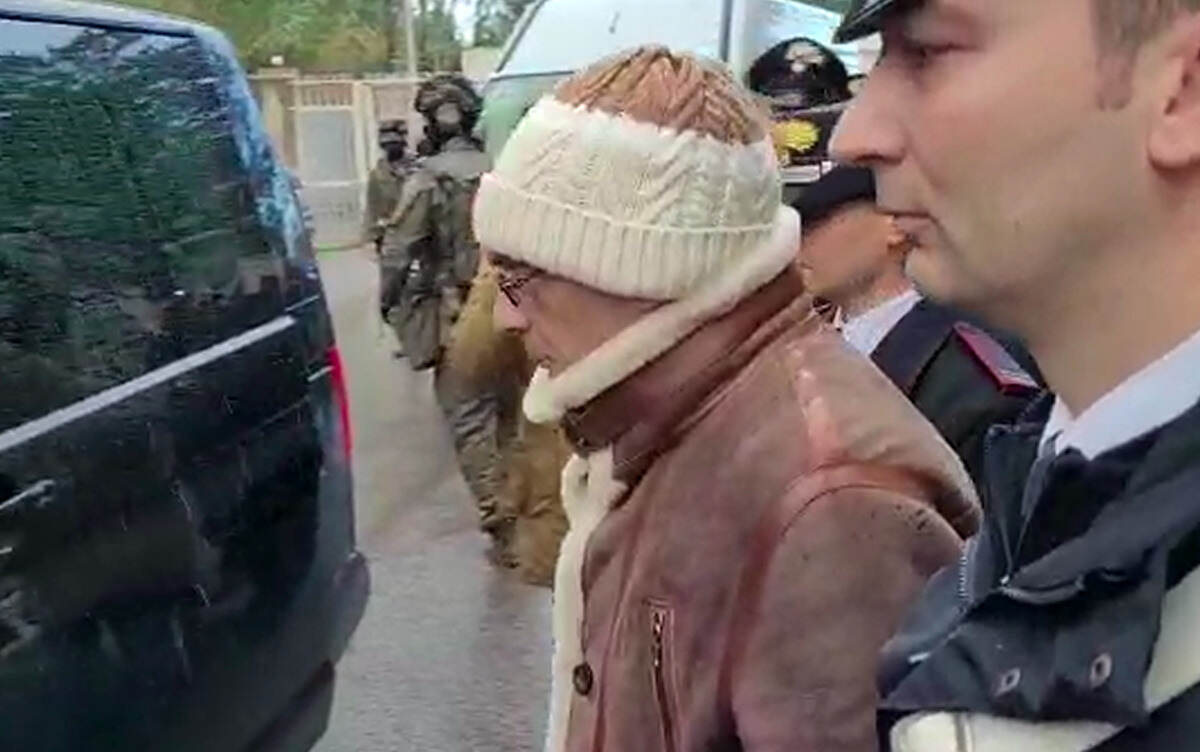 Latitanza Messina Denaro, da immobili a rapporti bancari: sequestro milionario per due favoreggiatori