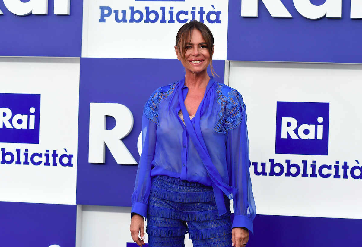 Paola Perego lascia la diretta della trasmissione Citofonare Rai 2: “Purtroppo non sono stata bene”