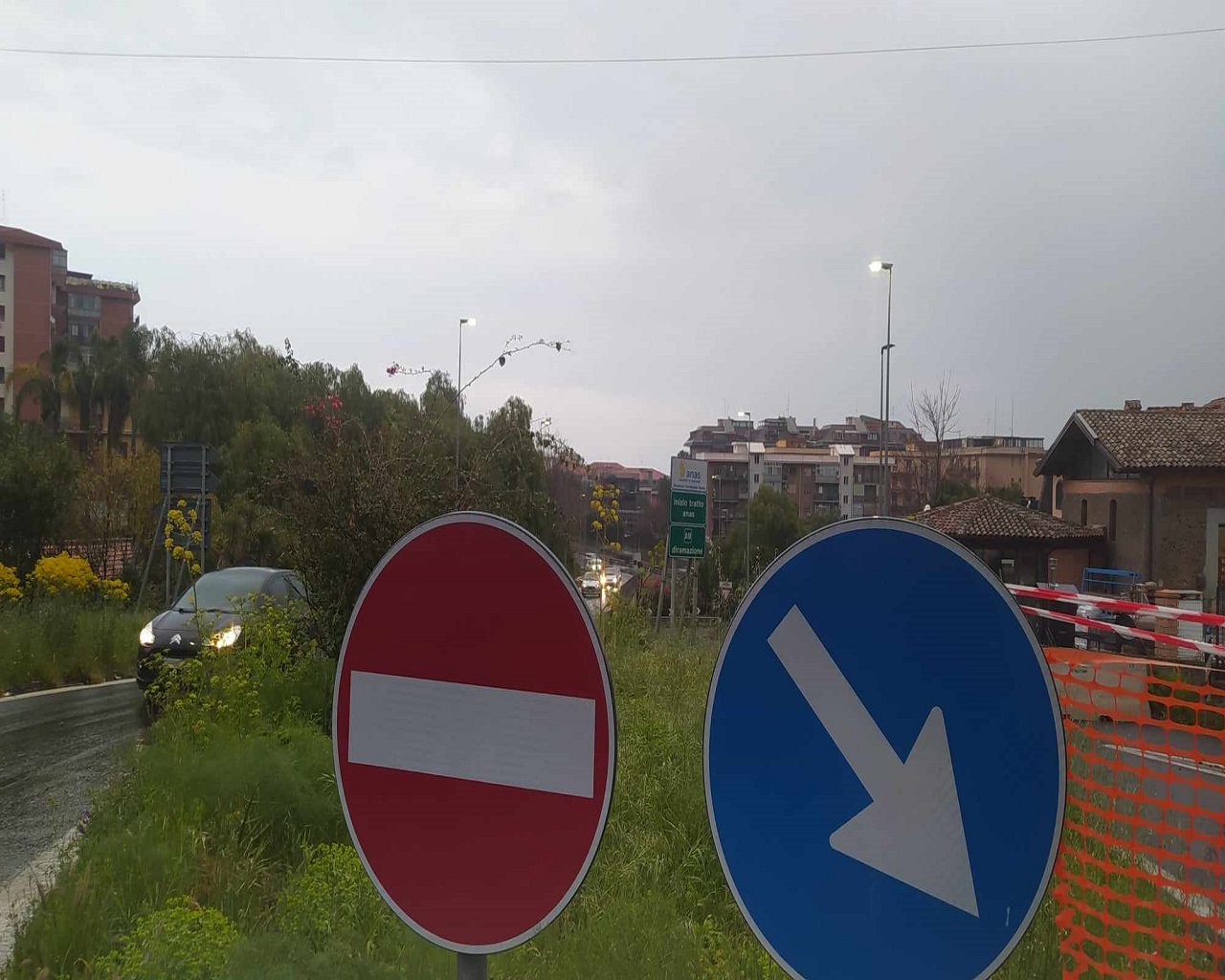 FOTO e VIDEO | Lavori agli svincoli di Canalicchio: lunghe code e traffico in tilt verso Catania