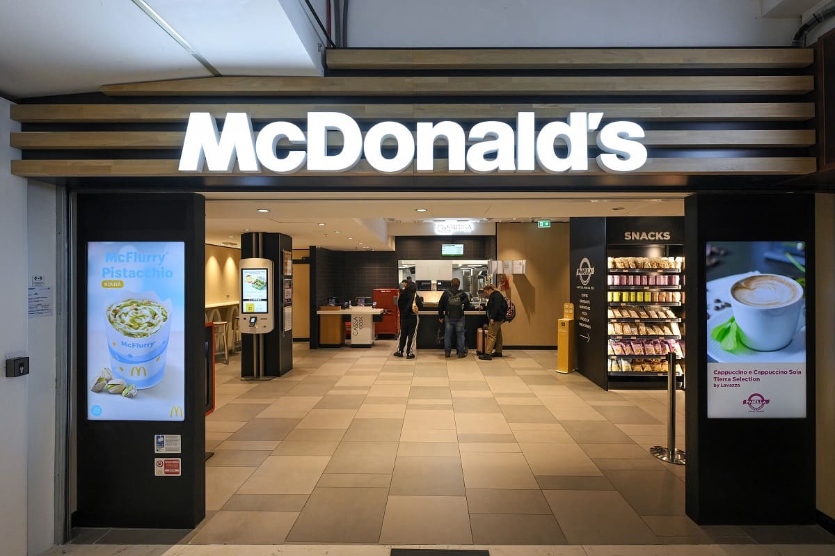 McDonald’s assume in Sicilia: ecco le offerte di lavoro attive da Avola a Trapani