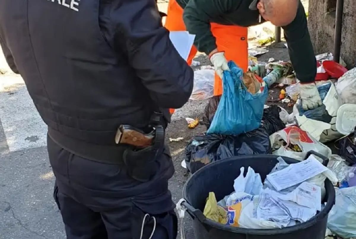 Raccolta differenziata, “qualcosa non va” a Caltanissetta: irregolarità in 24 controlli su 26