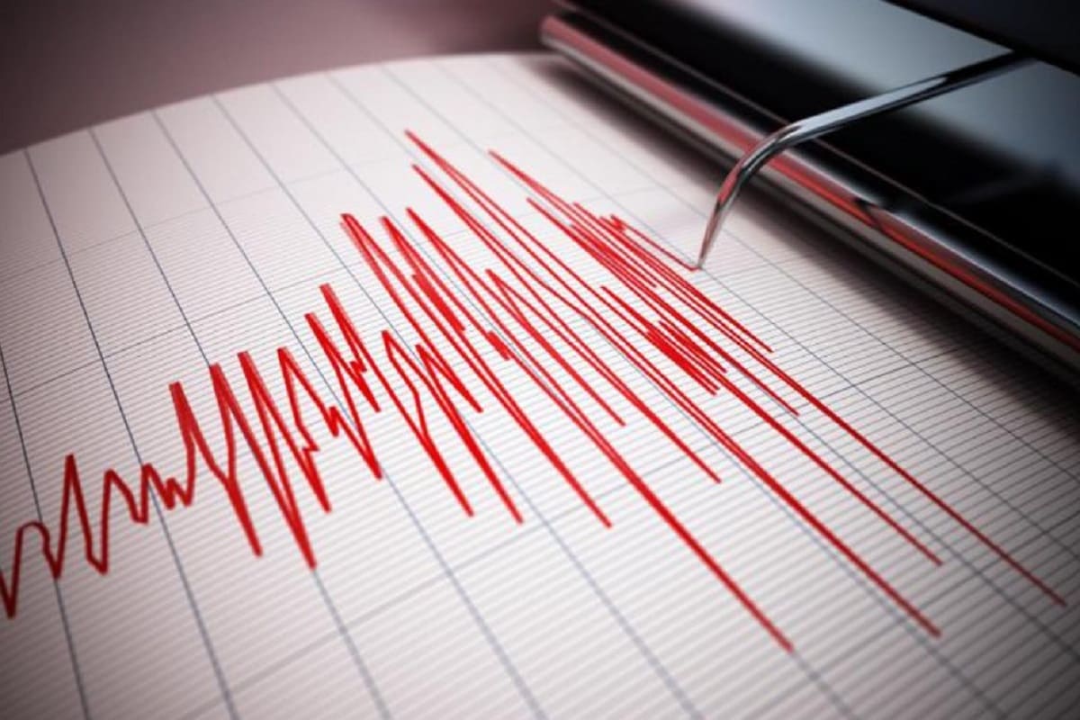 Paura in Indonesia, forte scossa di terremoto di magnitudo 6.6