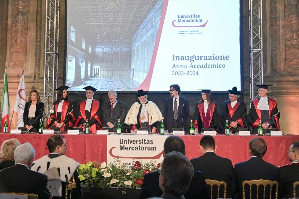 Universitas Mercatorum assume ricercatori e professori associati: ecco i posti disponibili