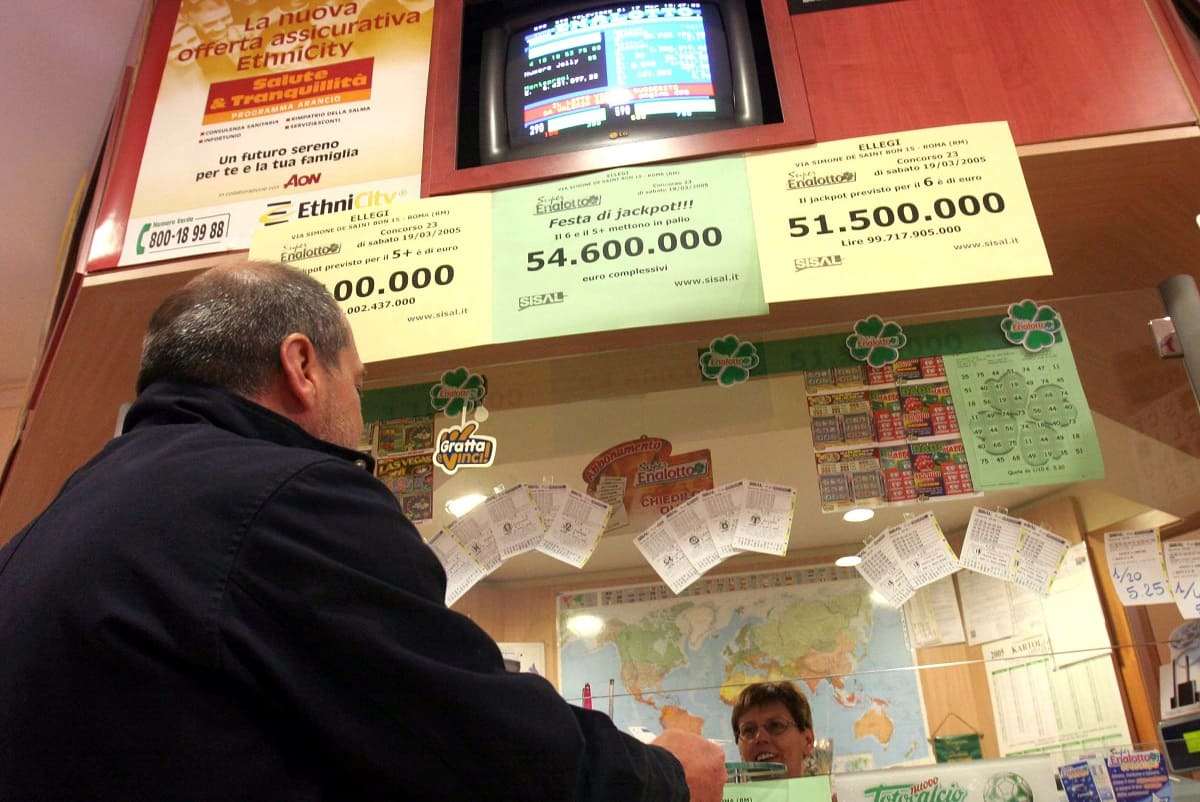 Vincite al gioco, ecco quando e come vanno inserite nella dichiarazione dei redditi