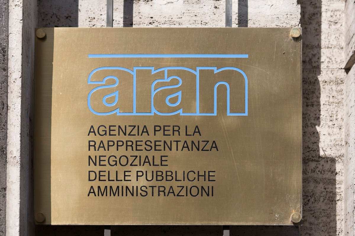 Quarta area, assunzioni per i dipendenti pubblici nei ministeri: arrivano i “super funzionari”