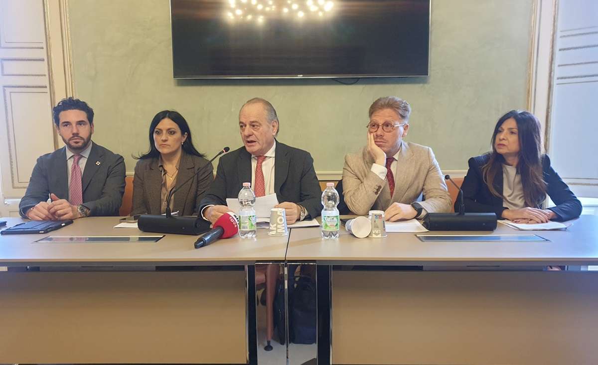 La mafia in Sicilia tra pizzo e appalti: ecco come si muove Cosa nostra