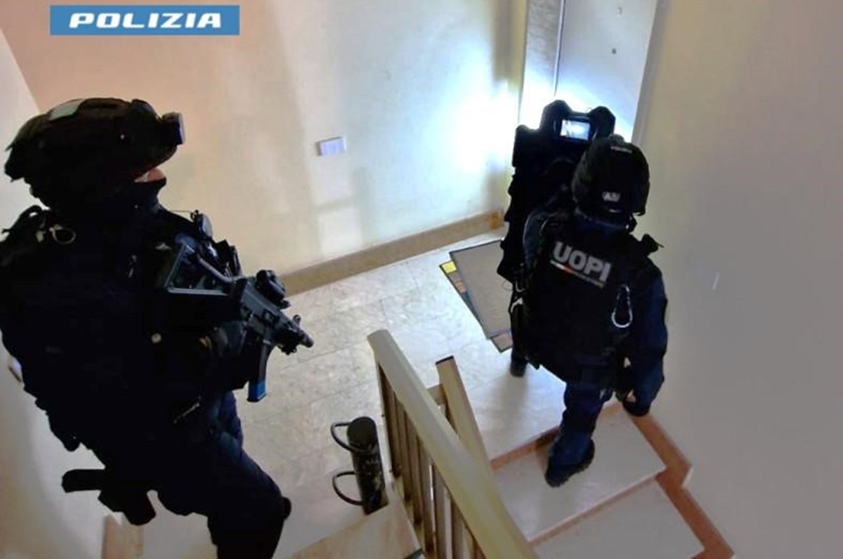 VIDEO e FOTO | Caltanissetta, maxi operazione antimafia: 55 misure cautelari