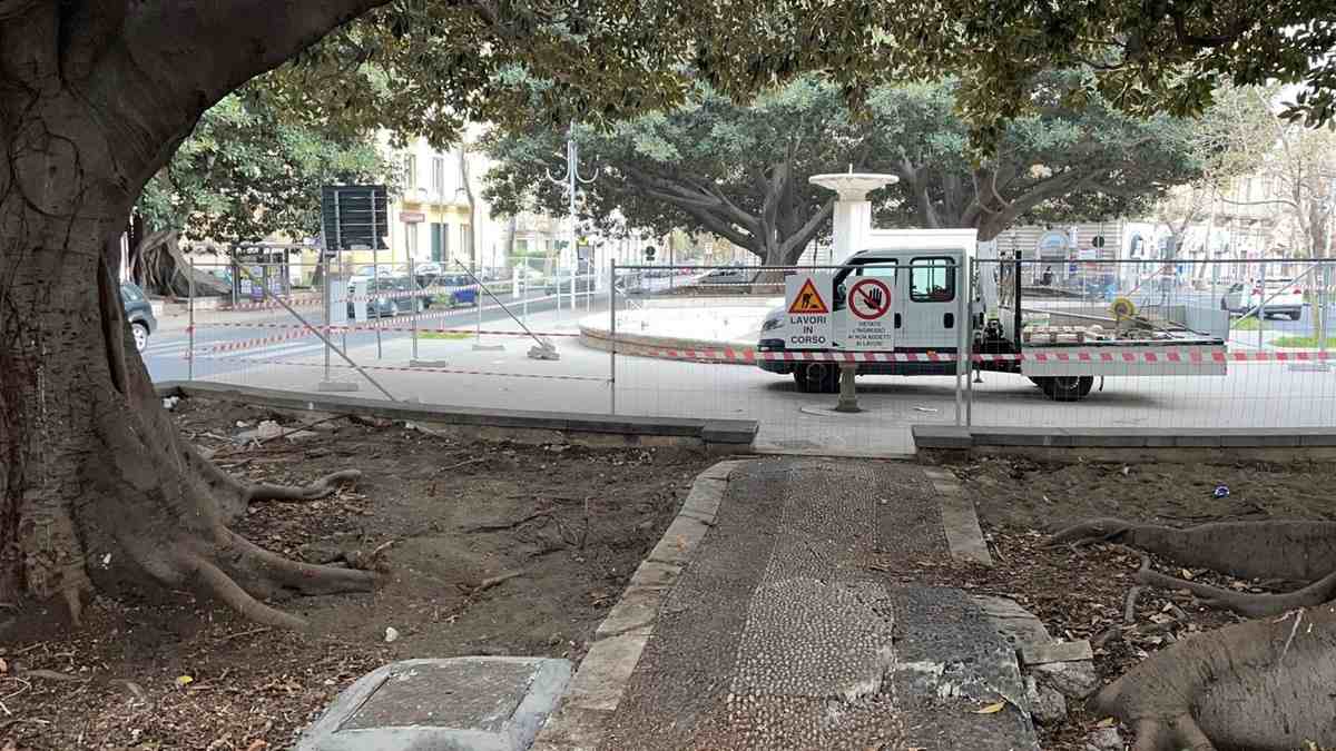 Catania, manutenzioni: al via i lavori di restyling di piazza Santa Maria di Gesù
