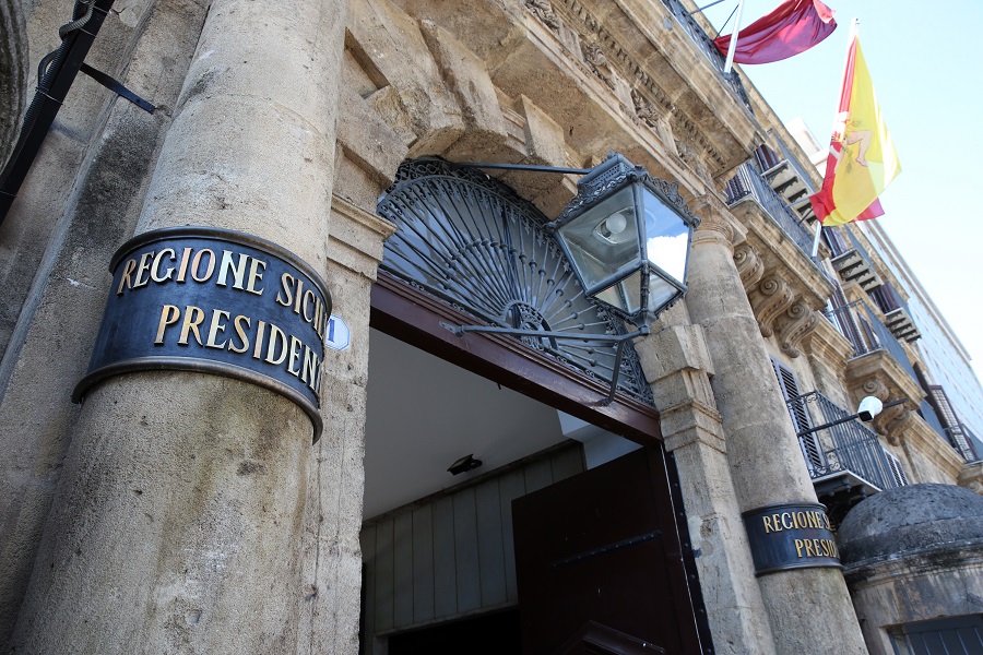 Dal Pil alle infrastrutture, fino all’efficienza della Pa. Le statistiche della Lombardia schiacciano la Sicilia