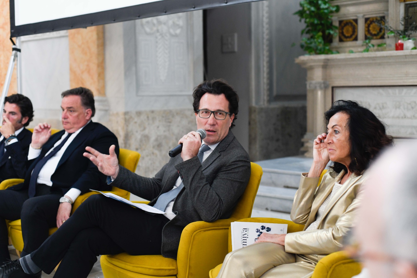 Made in Italy, da Napoli un appello alle istituzioni: “Difendiamo le eccellenze del nostro Paese”