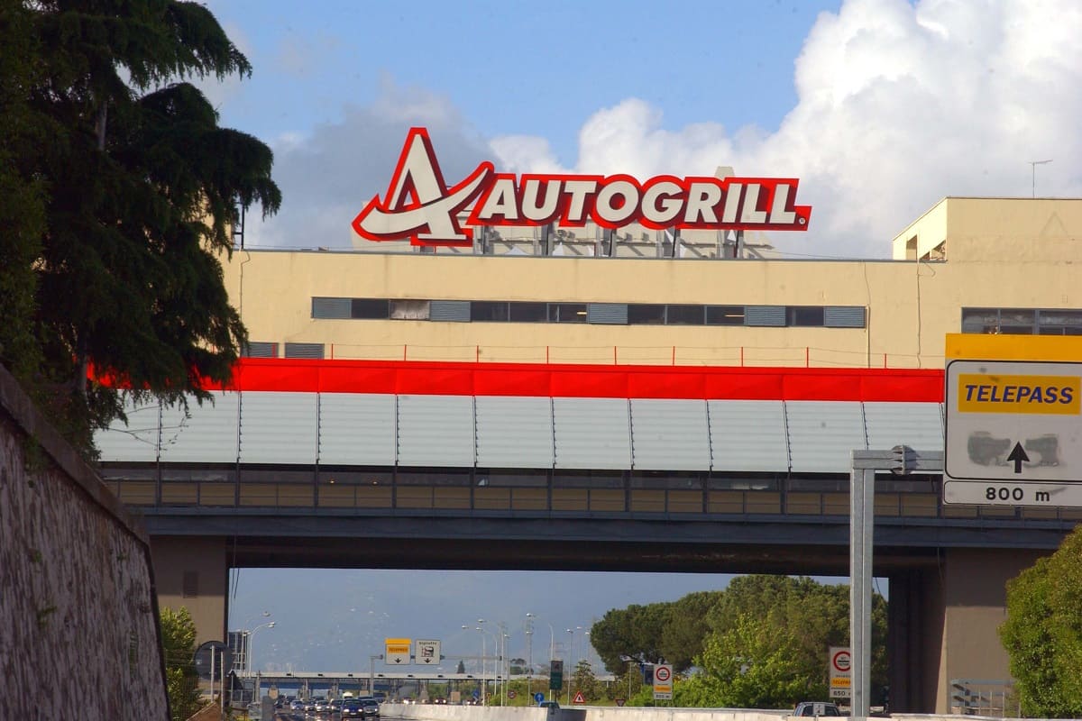 Autogrill assume 150 persone: le date delle selezioni