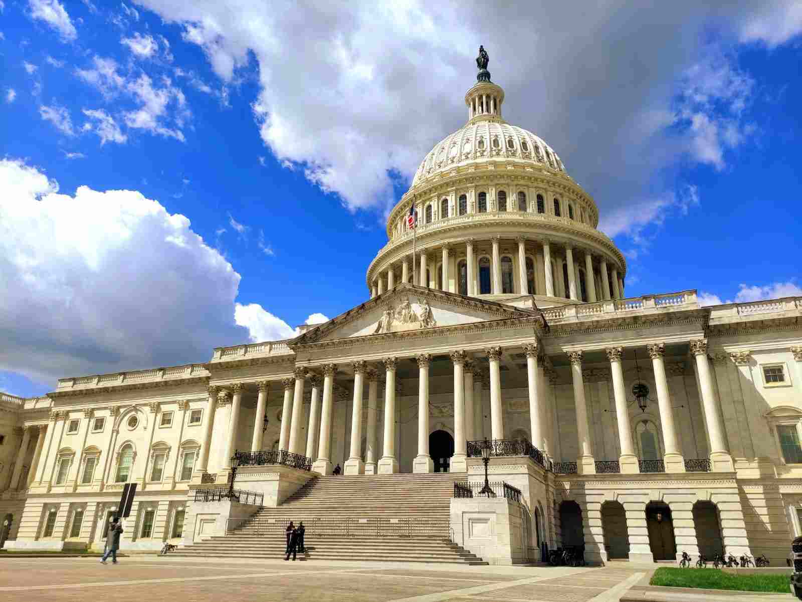 Usa 2024, l’impatto della condanna di Trump nella corsa alla Casa Bianca: elettori divisi