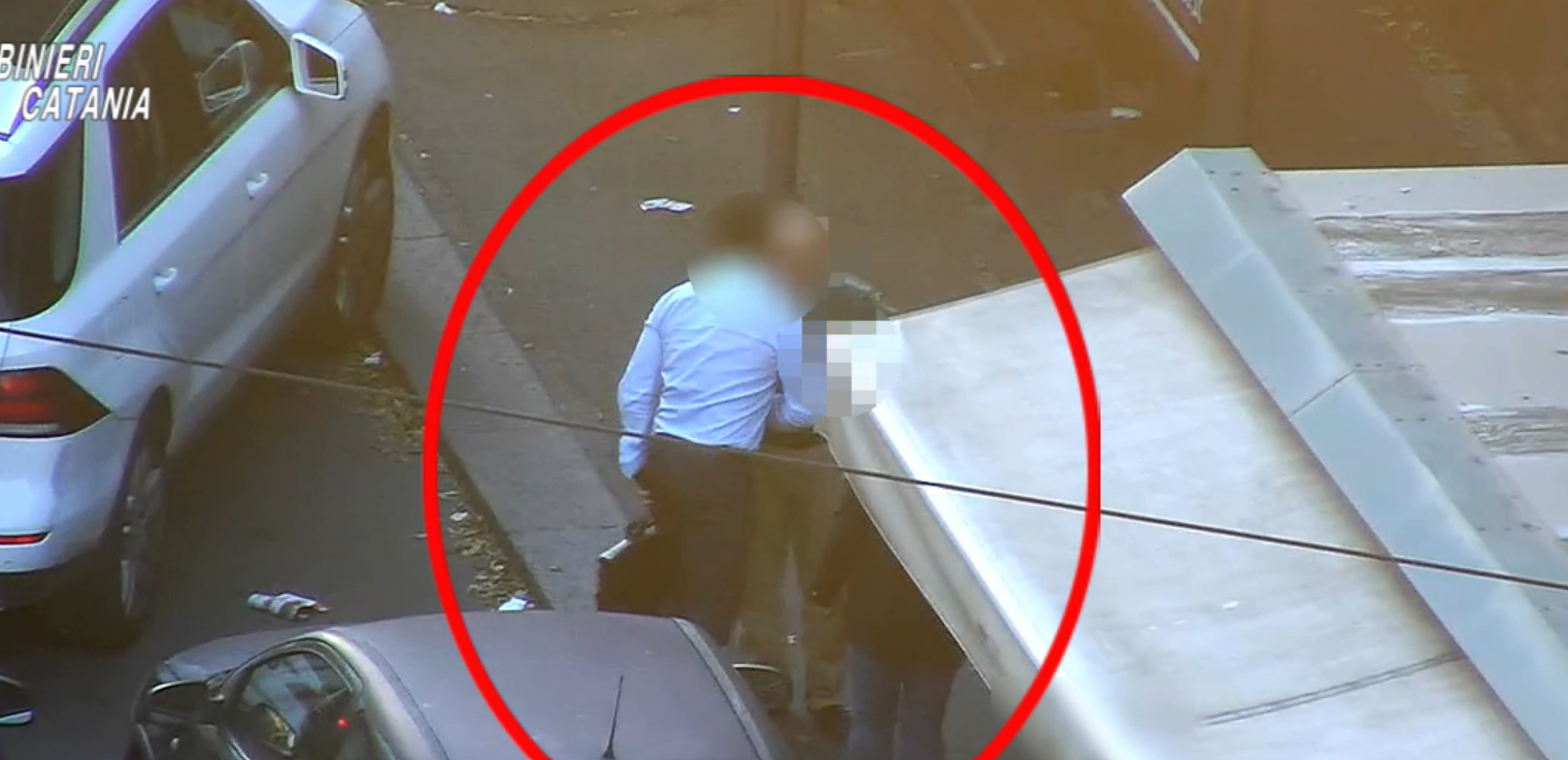 Corruzione e mafia: arrestato il sindaco di Tremestieri Etneo Rando. Coinvolto anche Sammartino