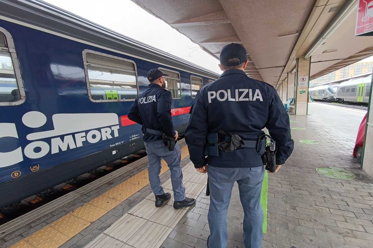 Ricercato da quasi 2 anni, latitante arrestato alla stazione di Catania