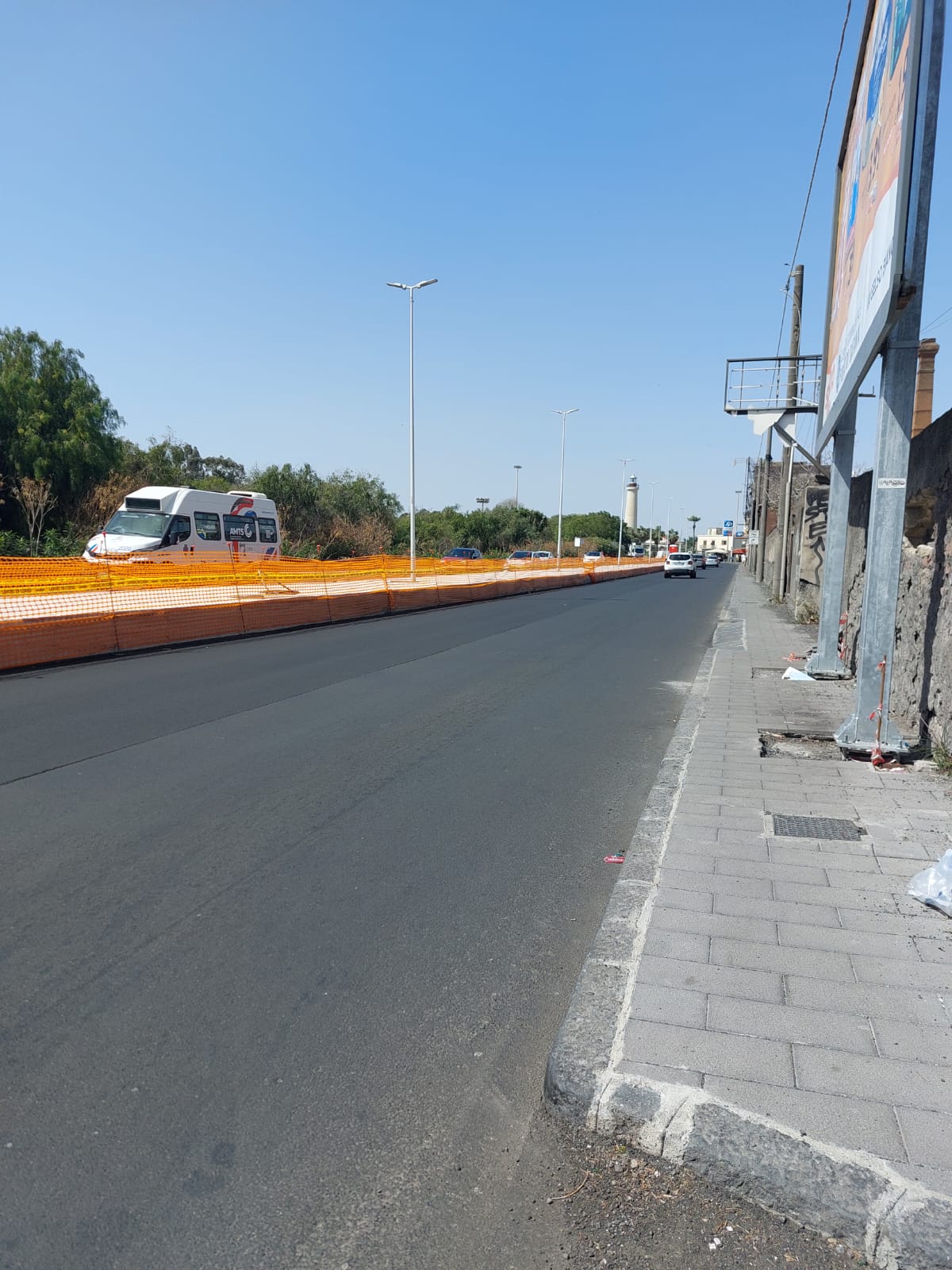 FOTO | Catania, quasi ultimati lavori per pista ciclabile, marciapiedi e asfalto su via Domenico Tempio