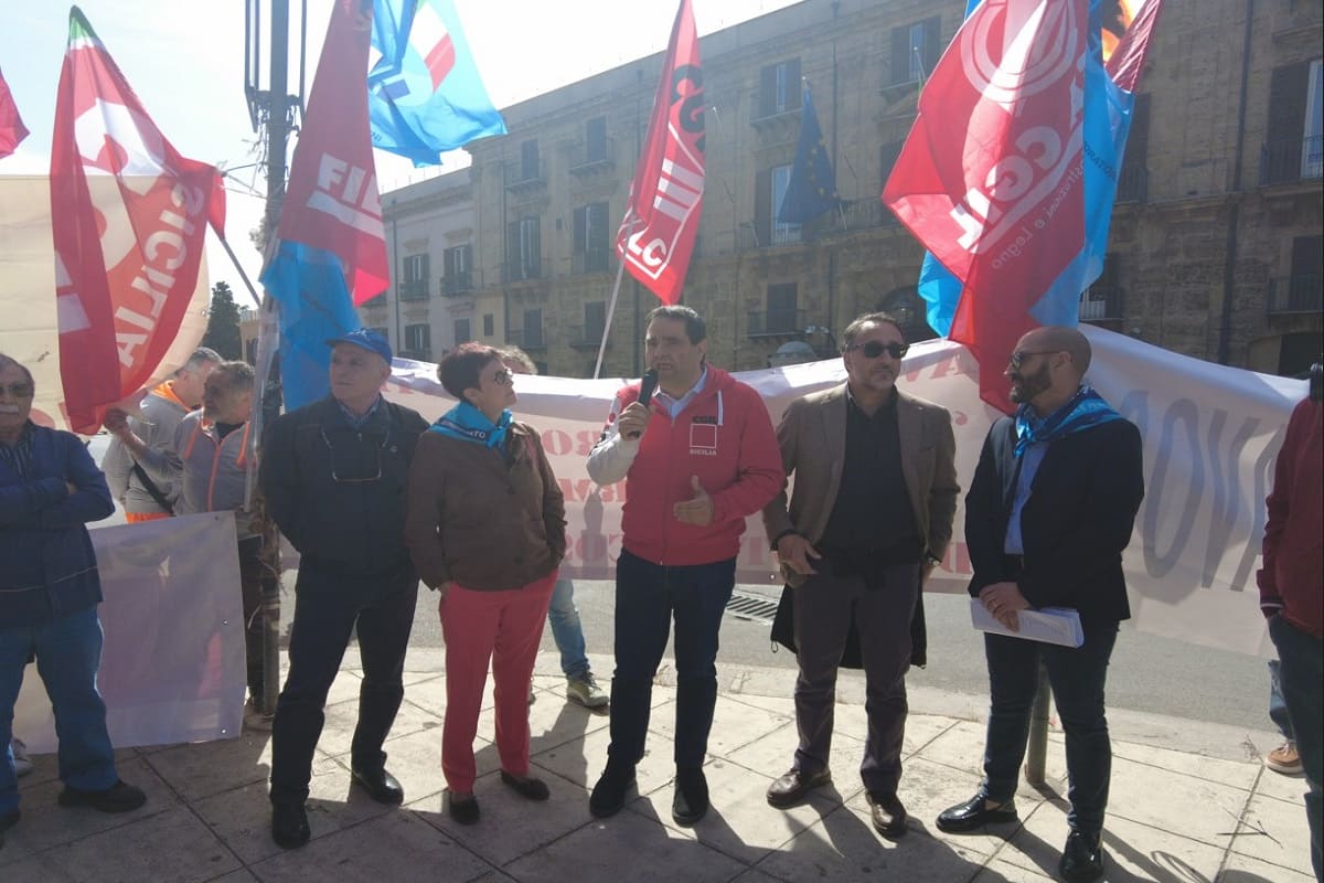 VIDEO | Corpo Forestale Siciliano in protesta, la richiesta: “Servono mezzi, lavoro e sicurezza”
