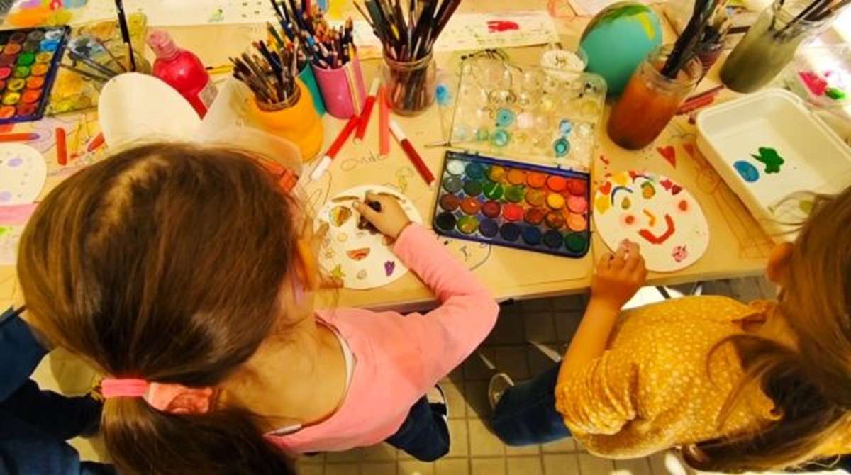 L’associazione Lumina tra famiglie, donne, bambini e… “tragidiaturi”