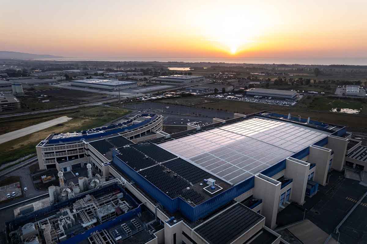 Investimenti in Sicilia, Urso e i tre grandi poli industriali per una rinascita dell’isola