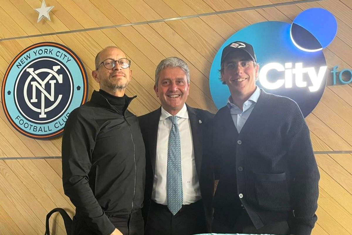 Palermo, campi di calcetto in aree degradate. A New York intesa Comune-City Football Group