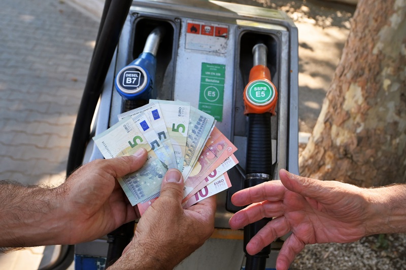 In Sicilia la benzina sfonda il tetto di 1,9 euro