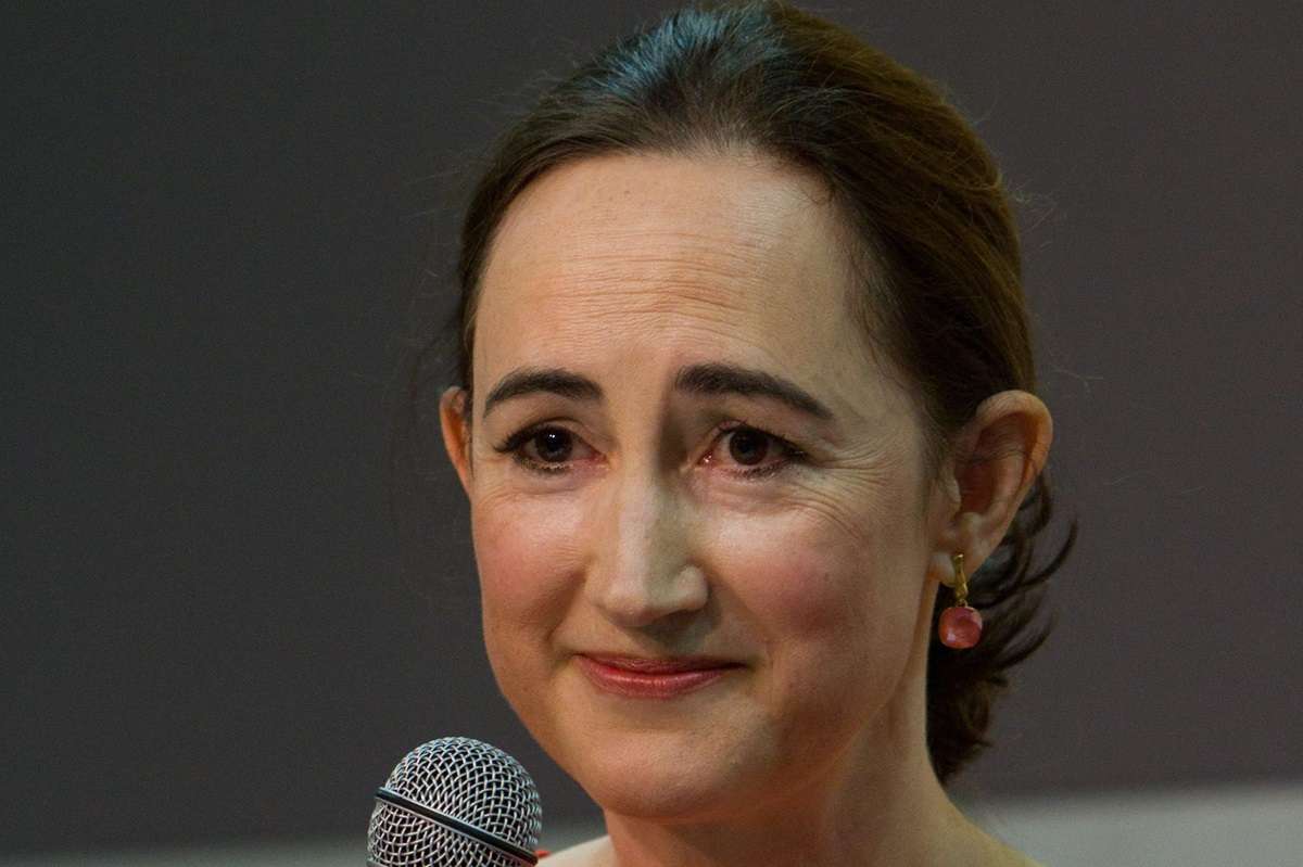 Sophie Kinsella e il tumore al cervello: la cura chemioterapica e la “nuova normalità”