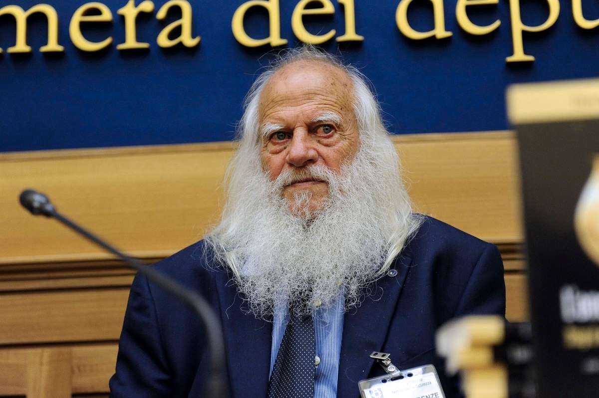 Morto Vincenzo Agostino, il coraggioso papà che ha lottato contro la mafia