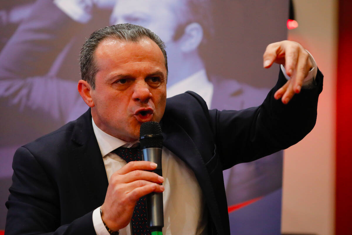 Cateno De Luca contro Pd e M5s: “La mozione di sfiducia non avendo i numeri è propaganda”