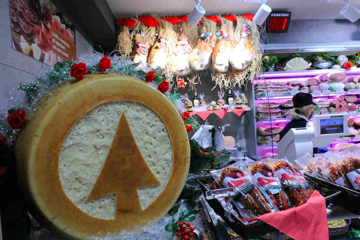 Lavoro a Catania: Poltronesofà, Alcott e Despar assuomo personale