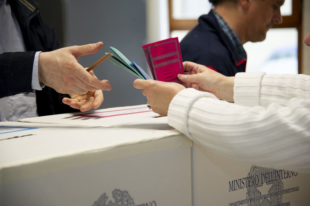 Elezioni comunali 2025 in Sicilia, affluenza all’11,46%: al voto nove comuni